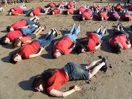 A Tribute to Aylan Kurdi That Spoke a Thousand Words A Tribute to Aylan Kurdi That Spoke a Thousand Words