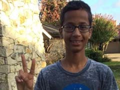 US Muslim Teen Accused of Clock Bomb Seeks $15 Million