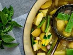 The Key to Soupe au Pistou: Lots of Vegetables The Key to Soupe au Pistou: Lots of Vegetables
