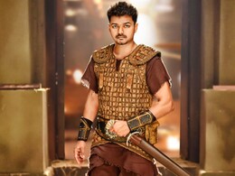 Vijay Treats Family, Friends to Special Screening of <I>Puli</i> Vijay Treats Family, Friends to Special Screening of <I>Puli</i>