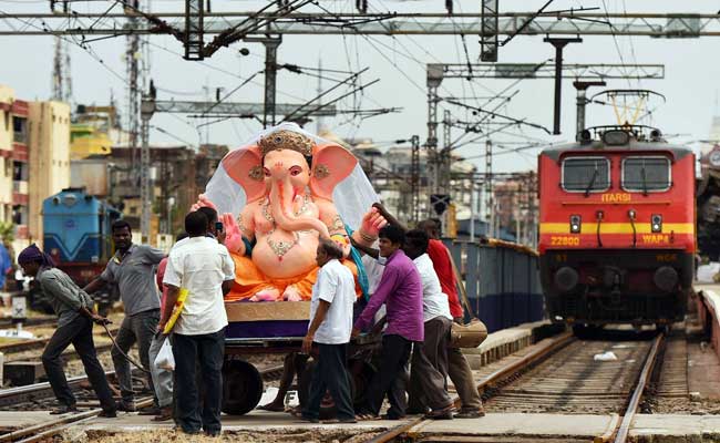 Vinayaka Chaturthi Celebrated Across Tamil Nadu