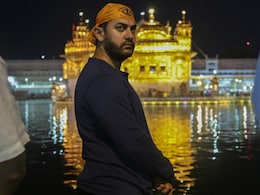 After Aamir Khan, This Actor Will Gain Several Kilos For <I>Dangal</i> After Aamir Khan, This Actor Will Gain Several Kilos For <I>Dangal</i>