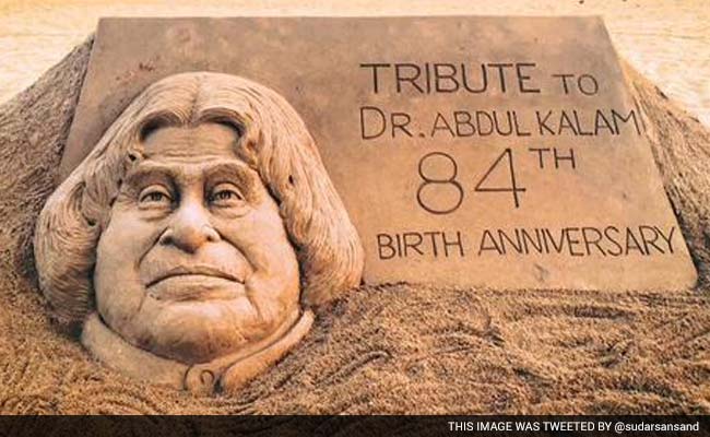 Sand Sculpture of APJ Abdul Kalam on His Birth Anniversary