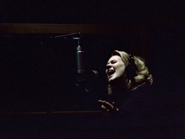 Adele Shatters Taylor Swift's Record With <i>Hello</i>