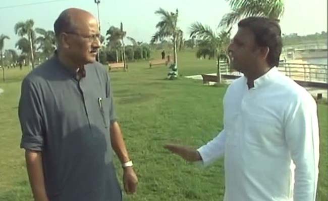 'Talk Less on Facebook': Akhilesh Yadav's Advice For PM Modi