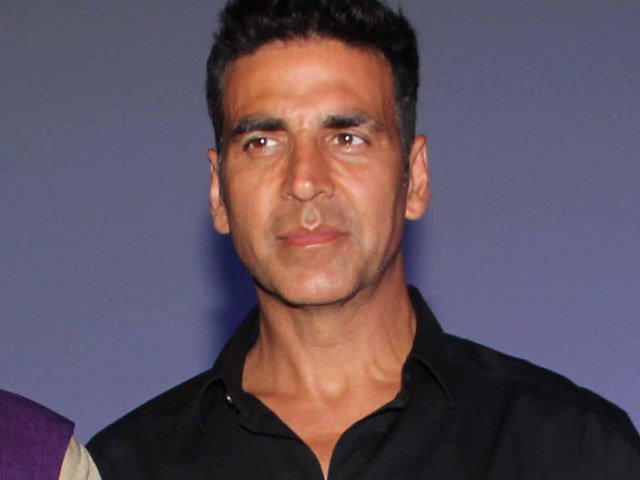 Akshay Kumar Explains What's 'Bling' in <i>Singh is Bliing</i>