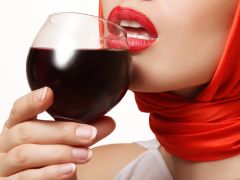 How Alcohol Increases Risk of Breast Cancer