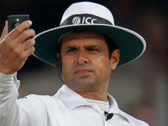 Akram, Akhtar Not to Commentate in Mumbai ODI After Sena Threat; Pak Umpire Withdrawn