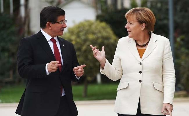 Angela Merkel Ready to Back Faster Turkish European Union Bid