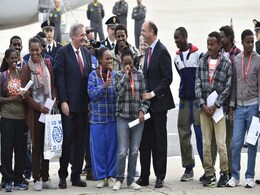 First Asylum Seekers Leave Italy Under European Union Relocation Plan First Asylum Seekers Leave Italy Under European Union Relocation Plan