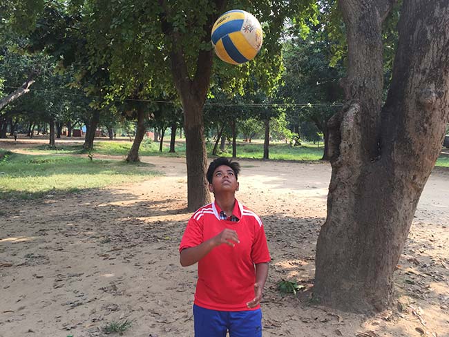 रवीश कुमार : सैय्यद अयान इमाम मुस्लिम नहीं सिर्फ खिलाड़ी है...