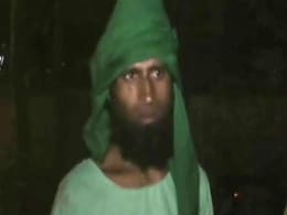 In a Bareilly Village, Father Allegedly Kills 6-Year-Old Girl For Not Covering Her Head In a Bareilly Village, Father Allegedly Kills 6-Year-Old Girl For Not Covering Her Head