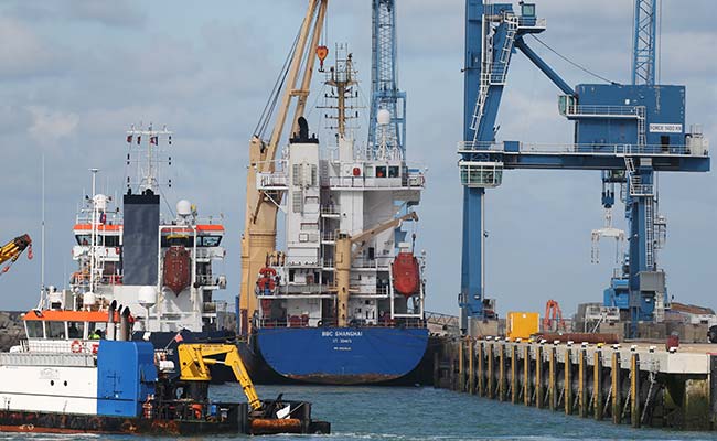 'Deficient' Nuclear Waste Ship Sails for Australia From France