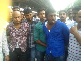 कर्नाटक : फ़िल्मी अंदाज़ में हुई पुलिस सब इंस्पेक्टर के शातिर हत्यारों की गिरफ्तारी कर्नाटक : फ़िल्मी अंदाज़ में हुई पुलिस सब इंस्पेक्टर के शातिर हत्यारों की गिरफ्तारी