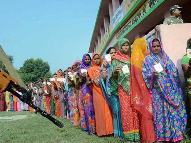 बिहार चुनाव : दूसरे चरण के मतदान में मांझी समेत कई दिग्‍गजों की किस्‍मत दांव पर