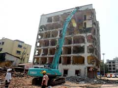 नवी मुंबई में अवैध निर्माणों पर चला प्रशासन का हथौड़ा, निवासियों के सर पर छत का संकट