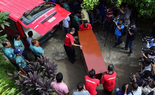 4 Held in Bangladesh Over Italian Aid Worker Murder