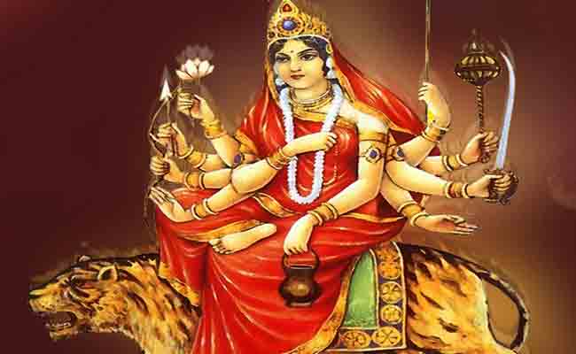 Chaitra Navratri 2023: नवरात्रि के तीसरे दिन की जाती है मां चंद्रघंटा की पूजा, जानिए पूजन की विधि यहां 