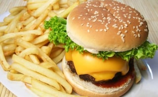 US Company Raises 108 Million USD for Plant-Based Cheeseburgers