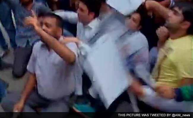 400% Pay Hike for Delhi Lawmakers? Protests Outside Arvind Kejriwal's Home