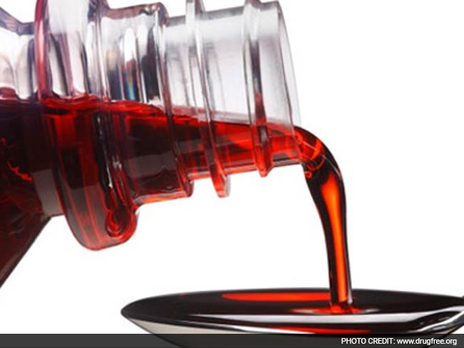 भोपाल : सरकारी अस्पताल की दवा में निकले कीड़े, जांच के आदेश