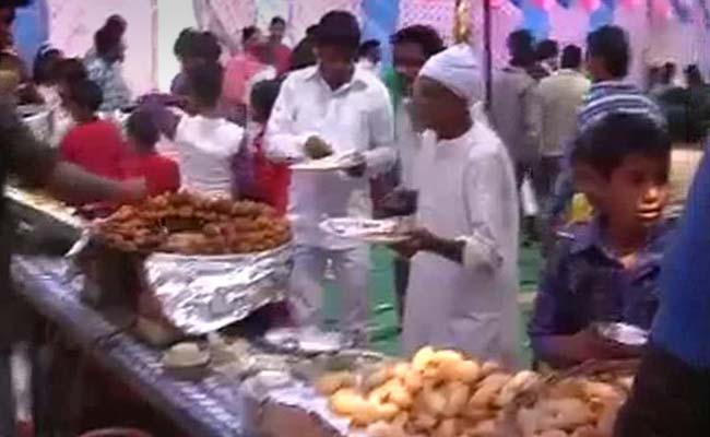 2 Weeks After Mob Killing, Wedding Brings Neighbours Together in Dadri