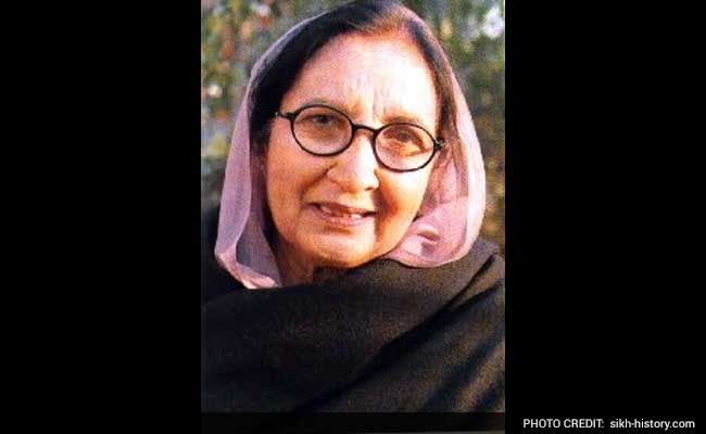 Novelist Dalip Kaur Tiwana Returns Padma Shri Award Over 'Communal Attacks'