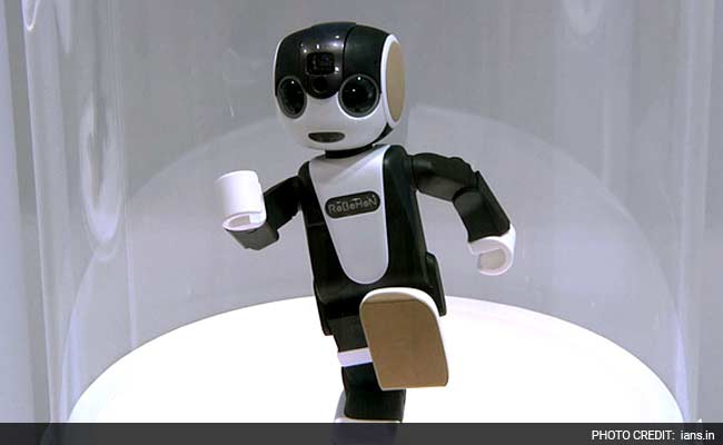 Dancing Robots Bring Support, Company To Barcelona Elderly