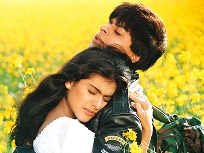 <i>Dilwale Dulhania Le Jayenge</i> is 20: Twitter Celebrates Film