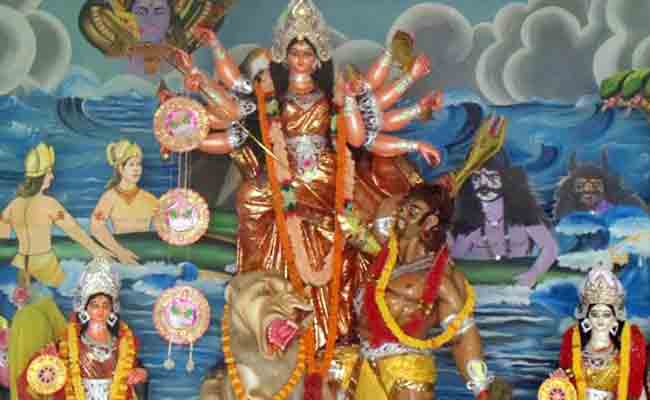 रायगढ़ : एक मुस्लिम 23 सालों से कर रहा दुर्गा पूजा का आयोजन