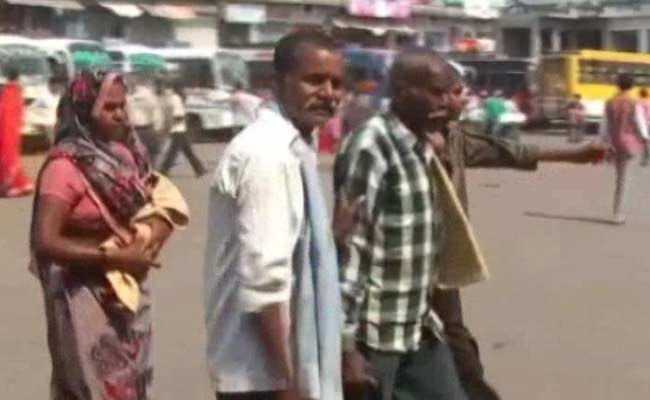 More Farmers Quit in Madhya Pradesh, Migrate to Cities in Search of Livelihood