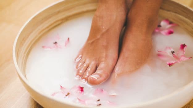 pedicure at home for cracked heels