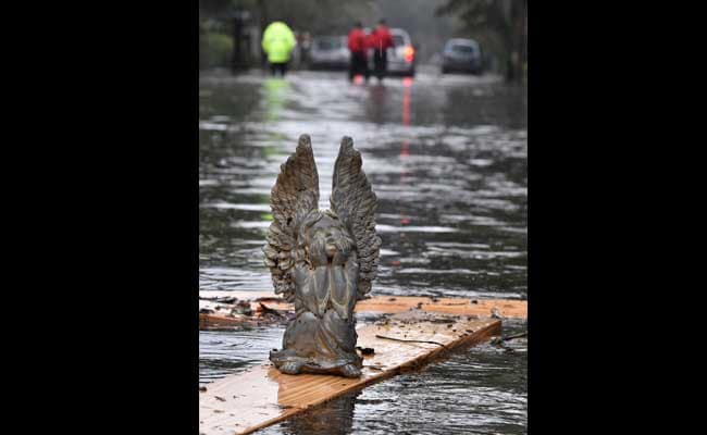 Record-Setting Rains Submerge Parts of US Southeast