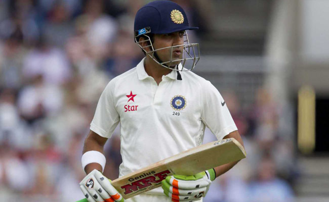 आपसी झड़प के कारण गंभीर पर मैच फीस का 70 और तिवारी पर 40 फीसदी जुर्माना