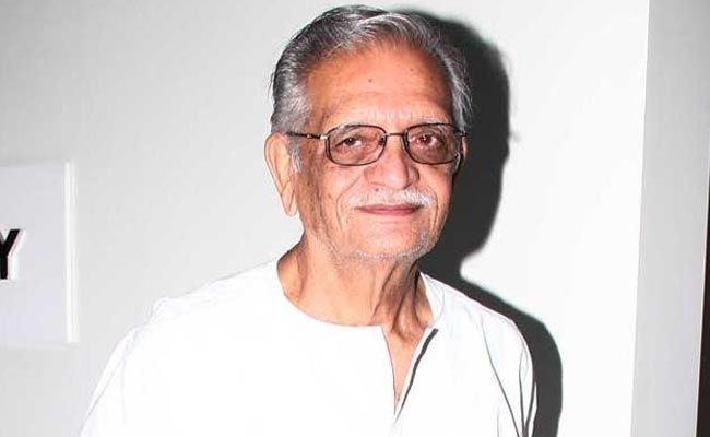 'Never Witnessed Such Intolerance,' Says Gulzar Backing Writers' Protest
