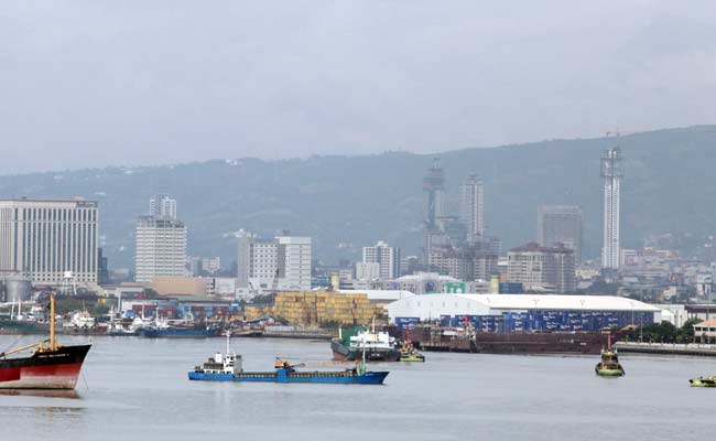 Malaysia Shuts Schools as Choking Smog Worsens