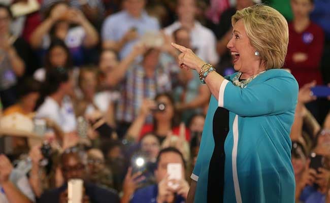 Hillary Clinton Raises Laughs With Primetime TV Skit