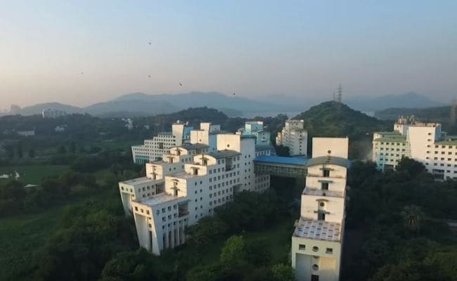 Vista Aérea Del Campus De Iit Bombay