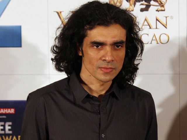 Imtiaz Ali Backs Re-Opening of Dance Bars in Mumbai