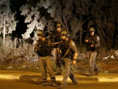 Palestinian Killed, Arab Attacks Israelis as Unrest Mounts