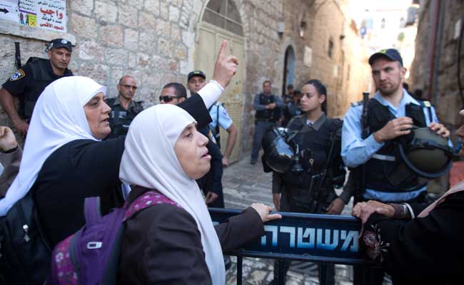 Israel Bars Palestinians From Jerusalem Old City After Attacks