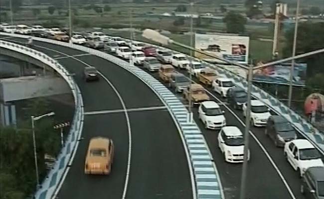Meant to Solve Traffic Problems, This Kolkata Flyover Created a New One