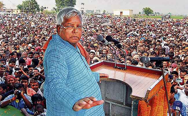 बिहार चुनाव : यादव वोटरों को लुभाने में लगी हैं सभी पार्टियां