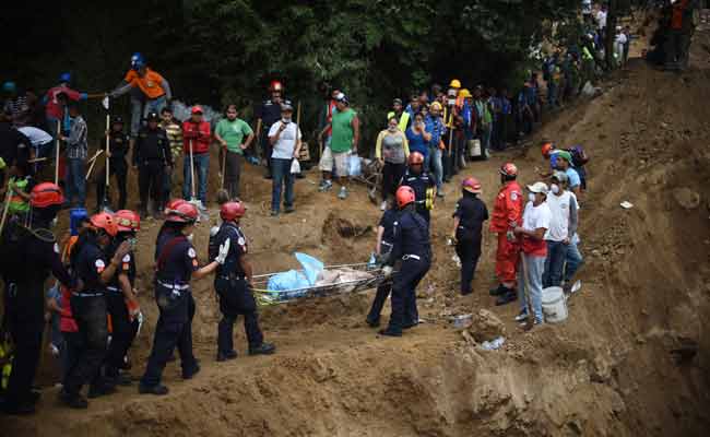 Hundreds Feared Dead in Guatemala Landslide, Hopeful Keep Digging