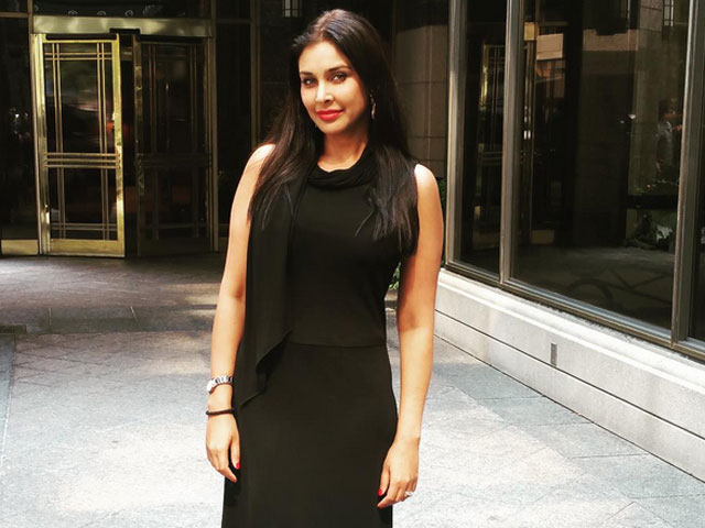 Lisa Ray on Surviving Cancer: Chemo Brain is Real. Hope, Humour Helped