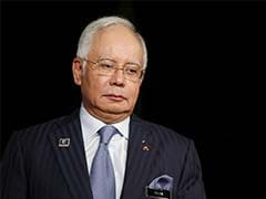 Malaysia's Opposition Submits No-Confidence Motion Against PM Najib Razak