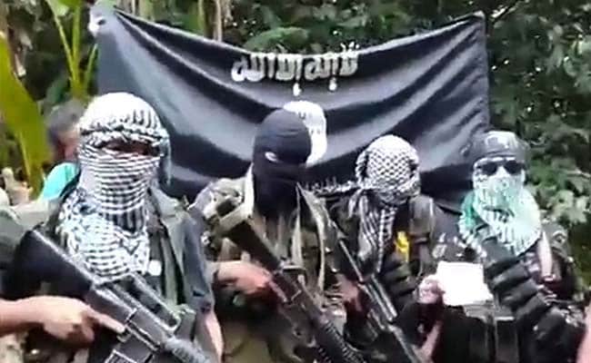 Foreign Hostages in Philippines Appear in Video Posted Online