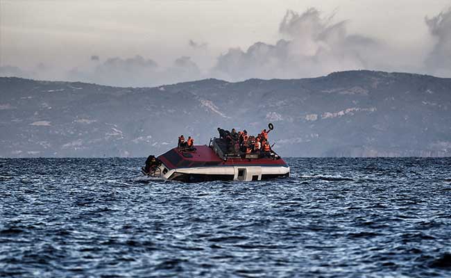 Greece Says 22 Migrants Drown Off Aegean Islands, 144 Rescued