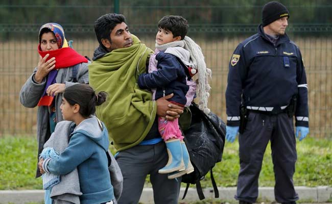 Croatia Diverts Migrants to Slovenia After Hungary Border Closure