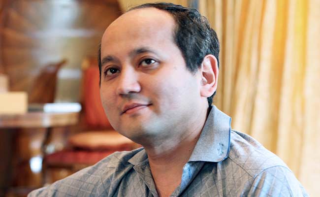 France Agrees to Extradite Kazakh Opposition Figure to Russia: Lawyer